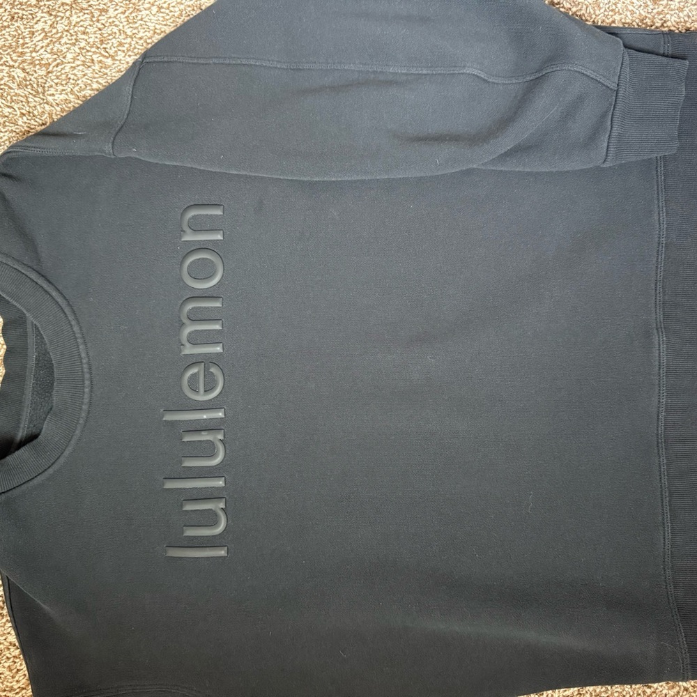 Lululemon Black Crewneck